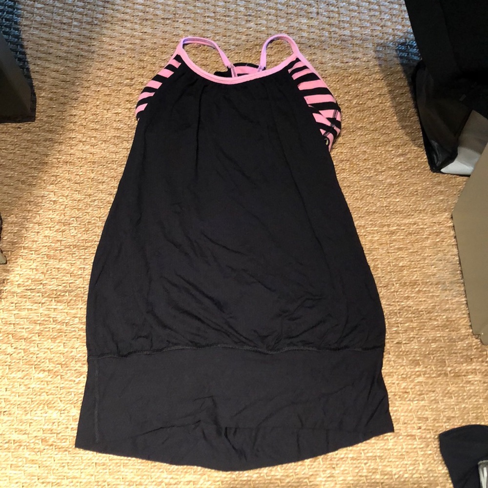 Lululemon tank top size 4